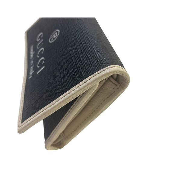 Pre Loved Gucci PCV Leather Trifold Wallet with Ivory Accents - Picture 4 of 8